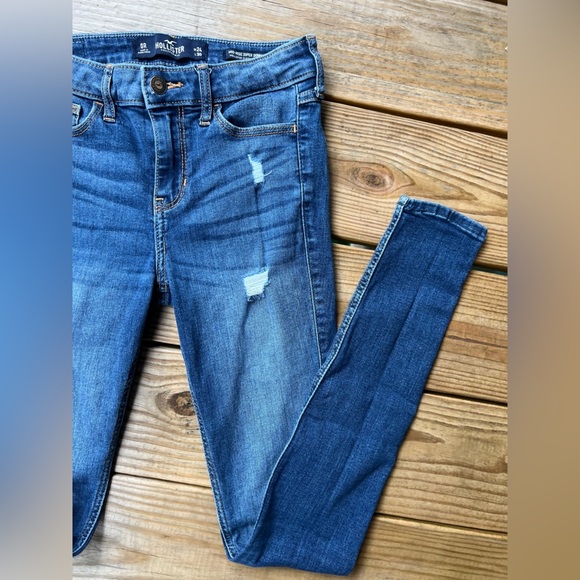 Hollister Women's Blue Ripped mid rise super Skinny stretch Jeans size 0 - Picture 7 of 11